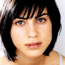 Ana Cruz Kayne