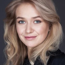 Анастасия Калашникова