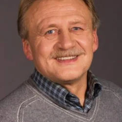 Анатолий Гурьев