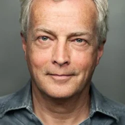 Andrew MacBean