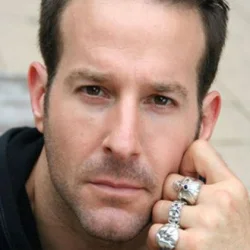 Andrew Roth