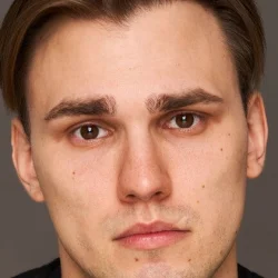 Андрей Богданов