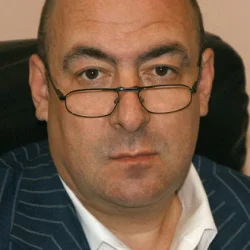 Андрей Лукьянов