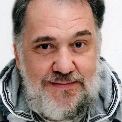Андрей Шарков