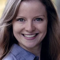Anna Cummer