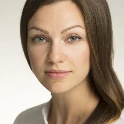 Анна Домникова
