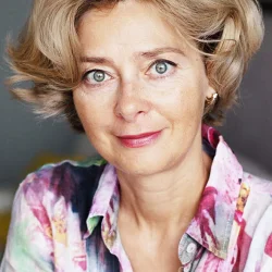 Анна Исайкина