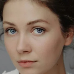 Анна Мельникова