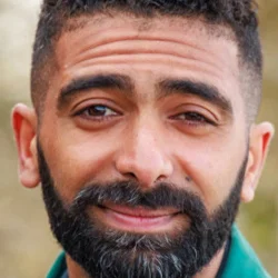 Arman Surizehi