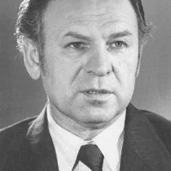 Артём Иноземцев