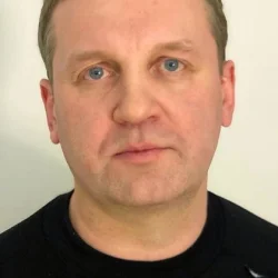 Артур Казберов