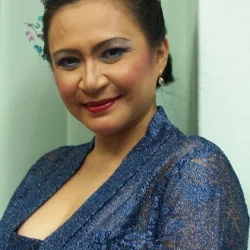 Azizah Mahzan