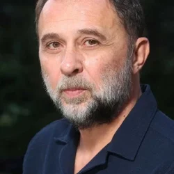Бакур Бакурадзе