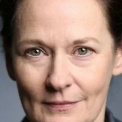 Beatrice Comins