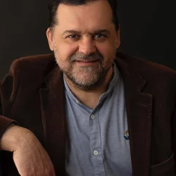 Béla Ficzere