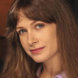 Bettina Józsa