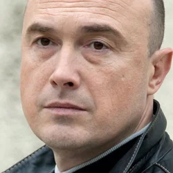 Борис Миронов