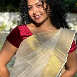 Carmen S Mathew