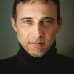 Cem Bender