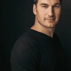 Charlie Cavill