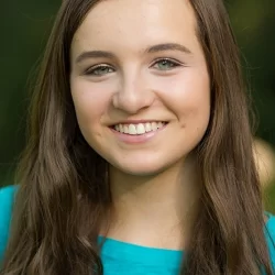 Chloe Swan Sparwath