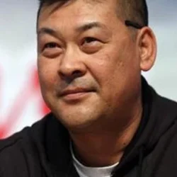 Chuangao Hou
