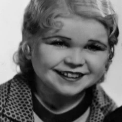 Daisy Earles