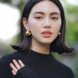 Davika Hoorne