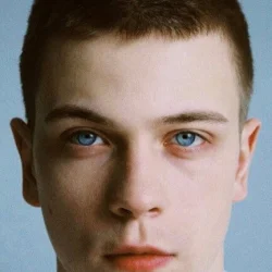 Денис Косиков