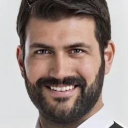 Derda Yasir Yenal