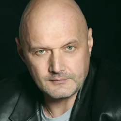 Дмитрий Артаев