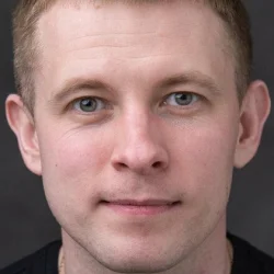 Дмитрий Мельников