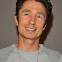 Dominic Keating