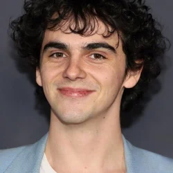 Джек Дилан Грейзер