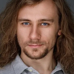 Эдуард Тее