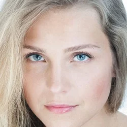 Елена Дудина