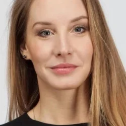 Елена Карпова