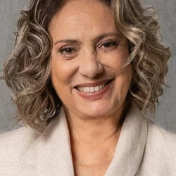 Eliane Giardini