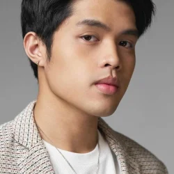 Elijah Canlas