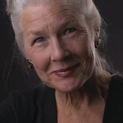 Elisabeth Henry-Macari