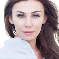 Элла Айберк