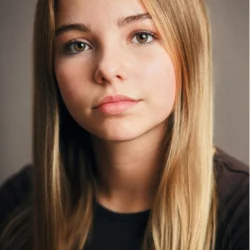 Emilia Holliday