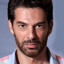 Emin Mecnunbeyli