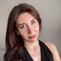 Esra Çelik
