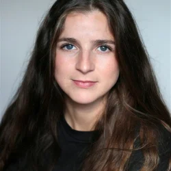 Esther Valding