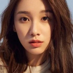 Eva Cheng