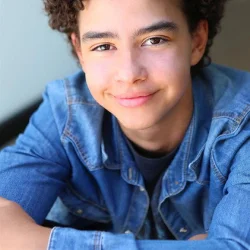 Evan Nikolas Fields