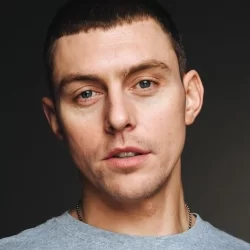 Евгений Антонов