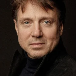 Евгений Иванов