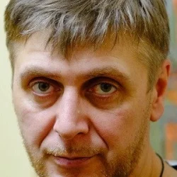 Евгений Карпов